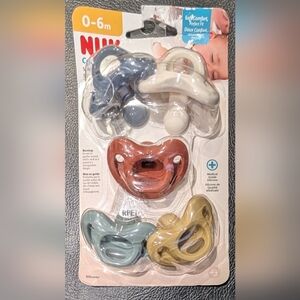 ✨2/$20✨New Pacifiers Nuk 5 Pack
